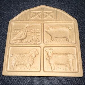 Vintage 1994 PAMPERED CHEF Farmyard Friends Cookie Shortbread Mold Stoneware
